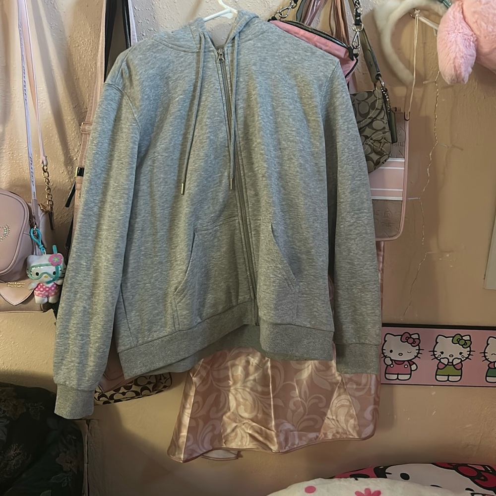 Gray sweater